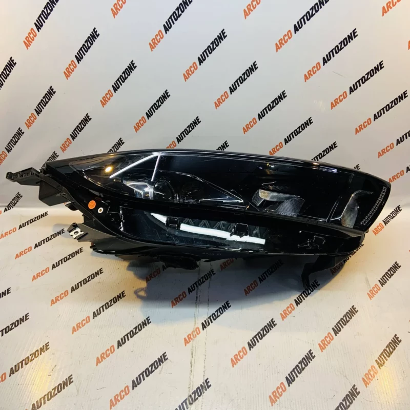 TATA ALTROZ PROJECTOR HEAD LIGHT RIGHT SIDE - Image 2