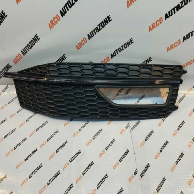 AUDI A4 2013 ACCURATE SLINE 8K0807682 FOG LAMP COVER RIGHT SIDE