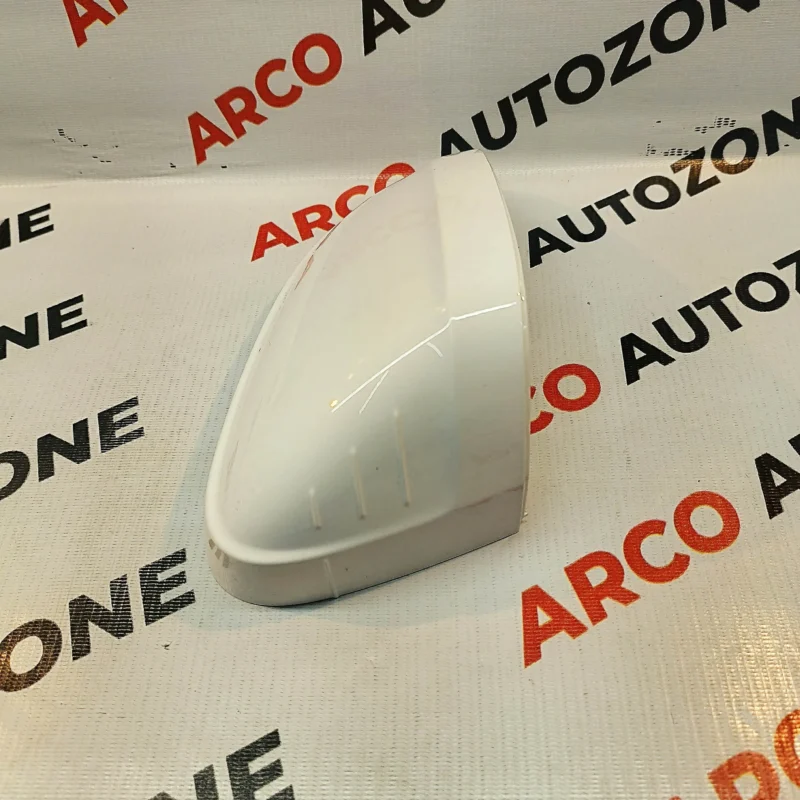 AUDI A4 2016 SIDE GLASS COVER RIGHT SIDE - Image 2