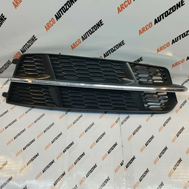 AUDI A6 AN 4GO807682 FOG LAMP COVER RIGHT SIDE