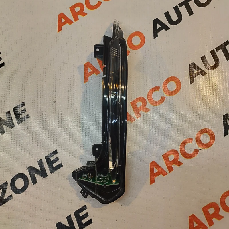 AUDI A6 C7 2014-17 SIDE GLASS INDICATOR LEFT SIDE - Image 2