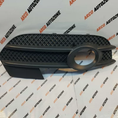 AUDI Q3 1ST GEN A 8U0807682 FOG LAMP COVER RIGHT SIDE