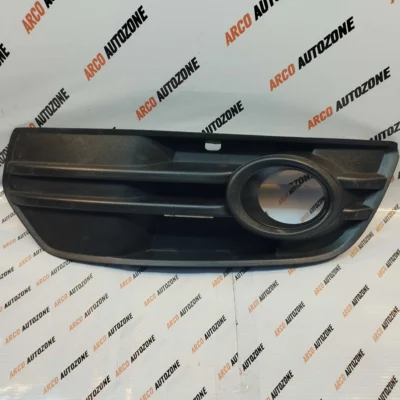 AUDI Q5 BLACK  GEN 1 FOG LAMP COVER LEFT SIDE 807681A