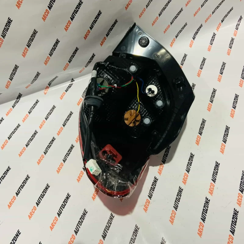 HYUNDAI AURA LEFT HAND - Image 2