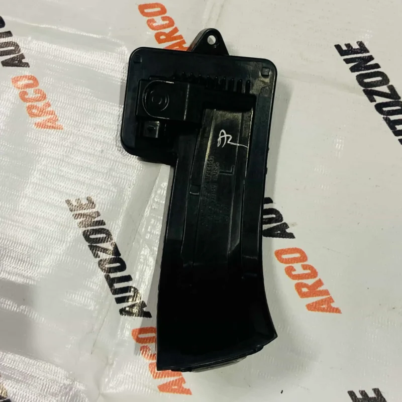 MARUTI SUZUKI BALENO 2PIN OE RIGHT SIDE - Image 3