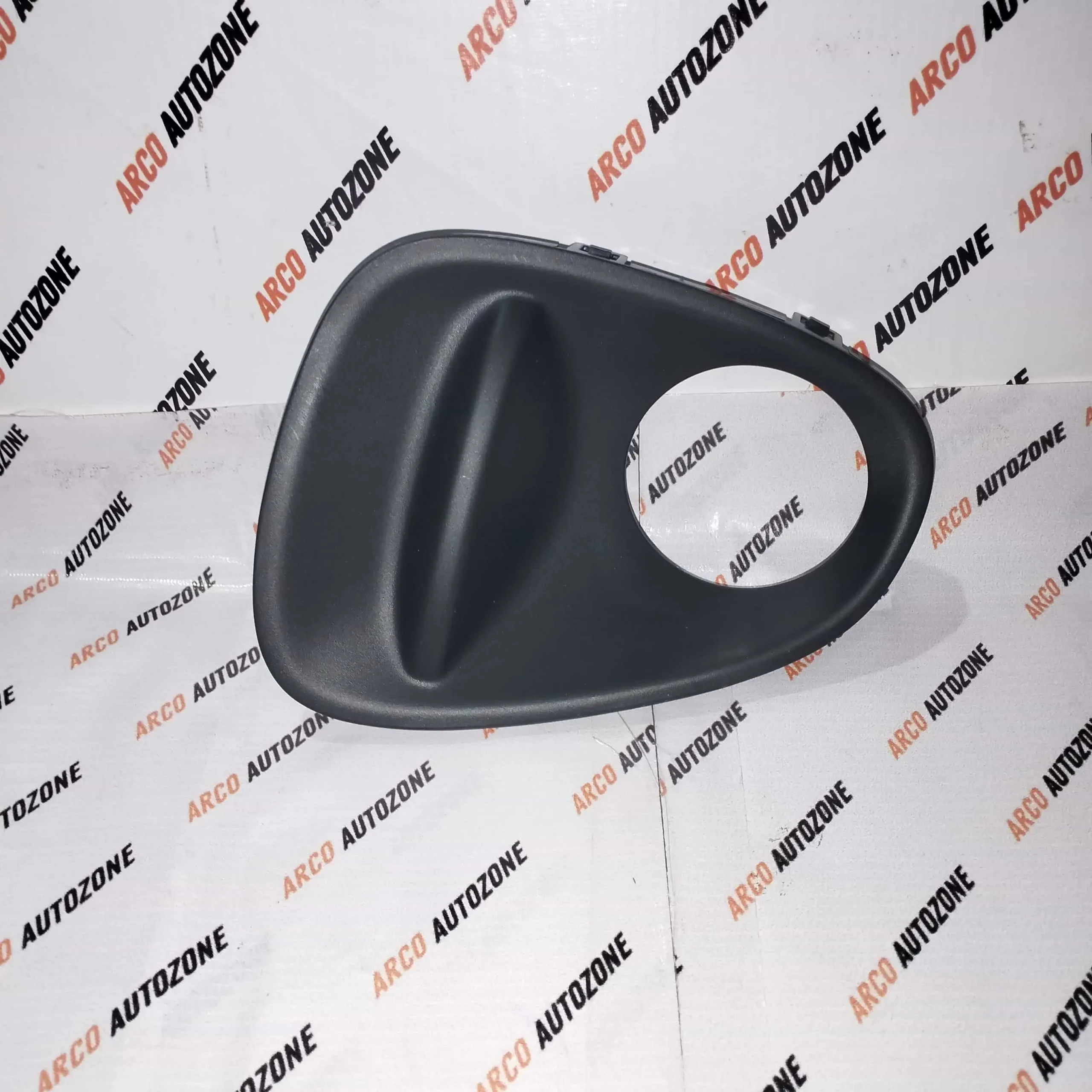MARUTI SUZUKI BALENO  FOG BEZEL HOLE 71761M50S10 FOG LAMP COVER LEFT SIDE