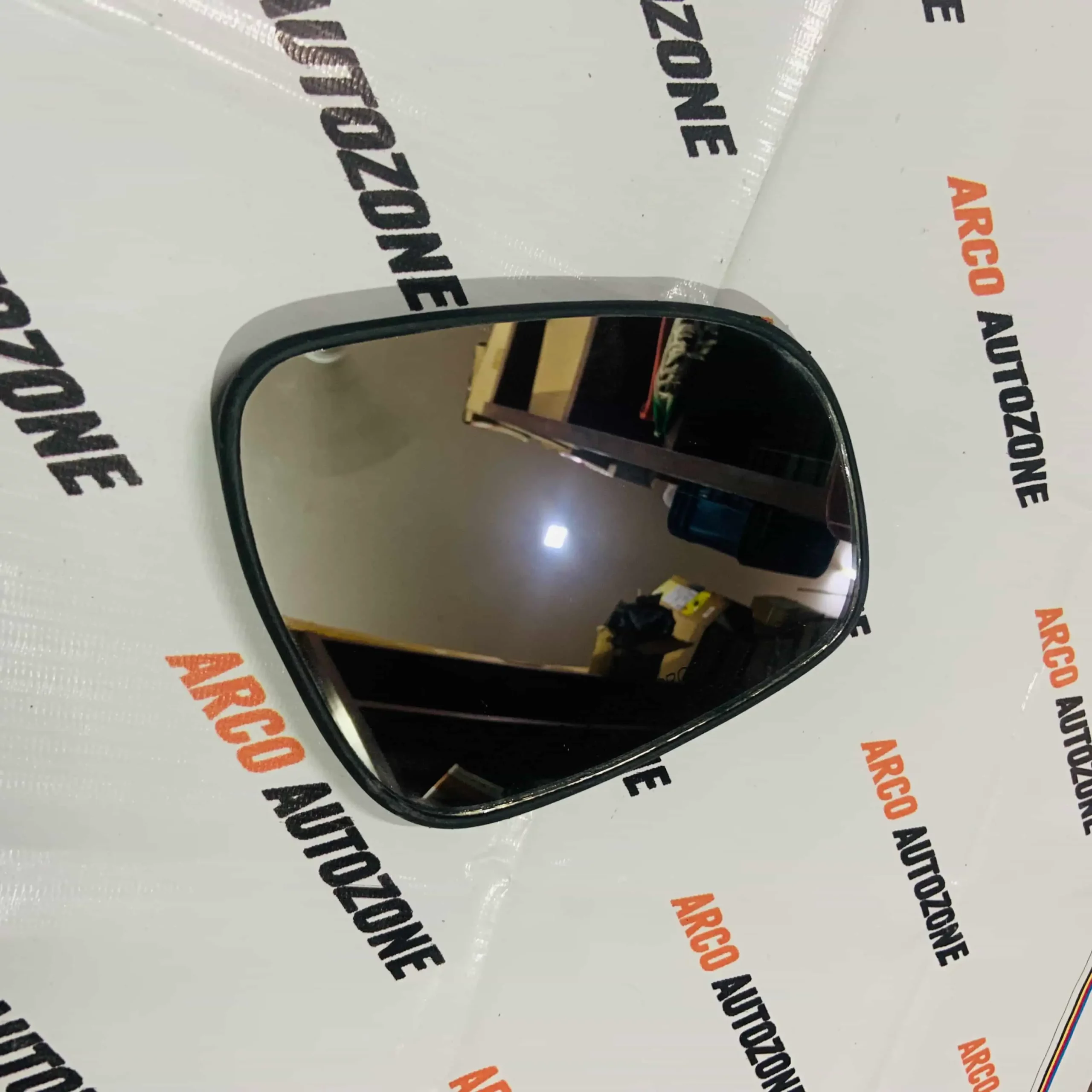 CHEVROLET BEAT FOX SUB MIRROR GLASS PLATE RIGHT SIDE