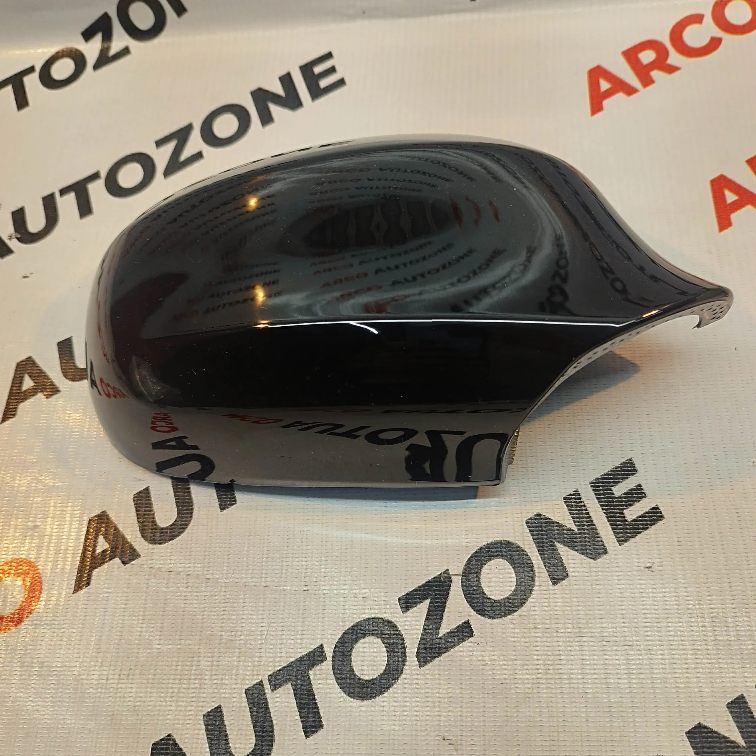 BMW 3 SERIES OLD E90 SIDE GLASS COVER LEFT SIDE