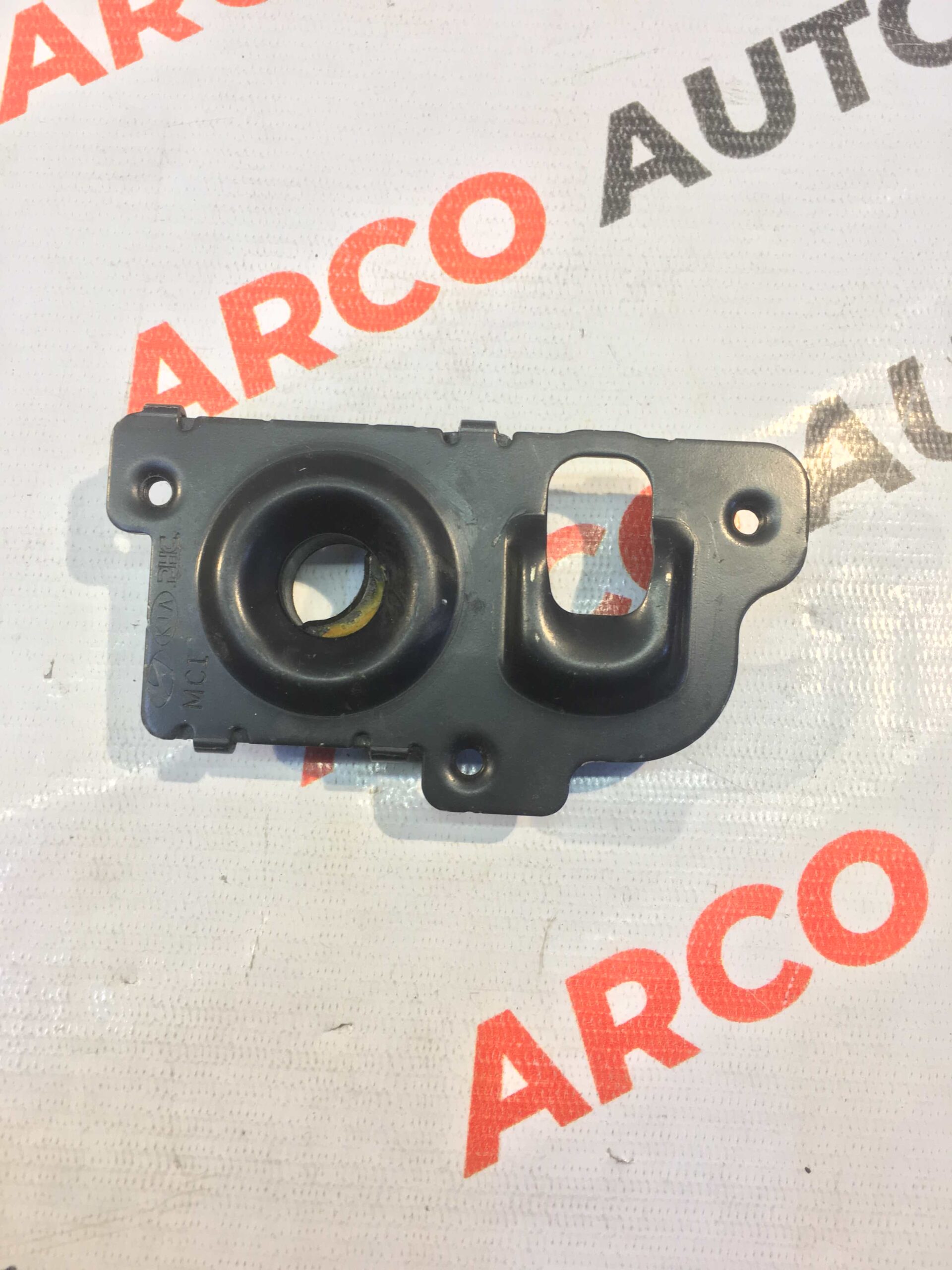 BONNET LOCK HYUNDAI VERNA 2007 UPPER HYU 811301G500