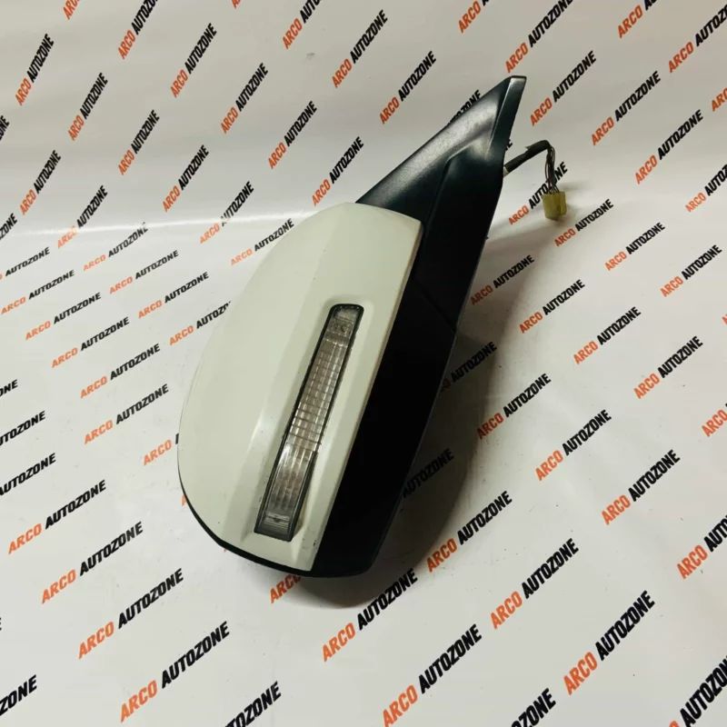 MARUTI SUZUKI BREZZA 7WIRE SEMI USED OUTSIDE MIRROR RIGHT SIDE - Image 3