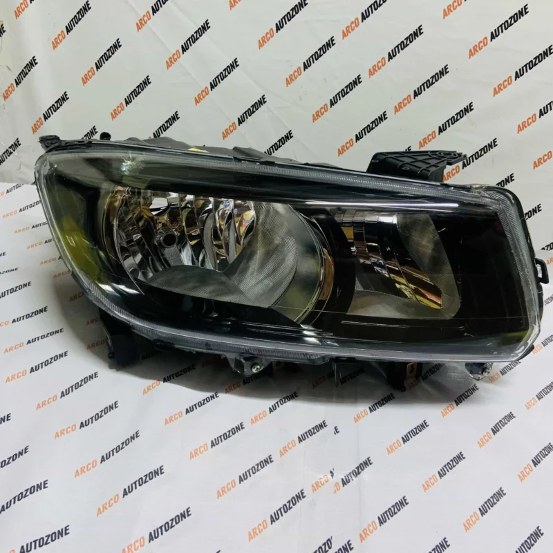 MARUTI SUZUKI BREZZA LUMAX 134HLABRZMR HEAD LIGHT RIGHT SIDE