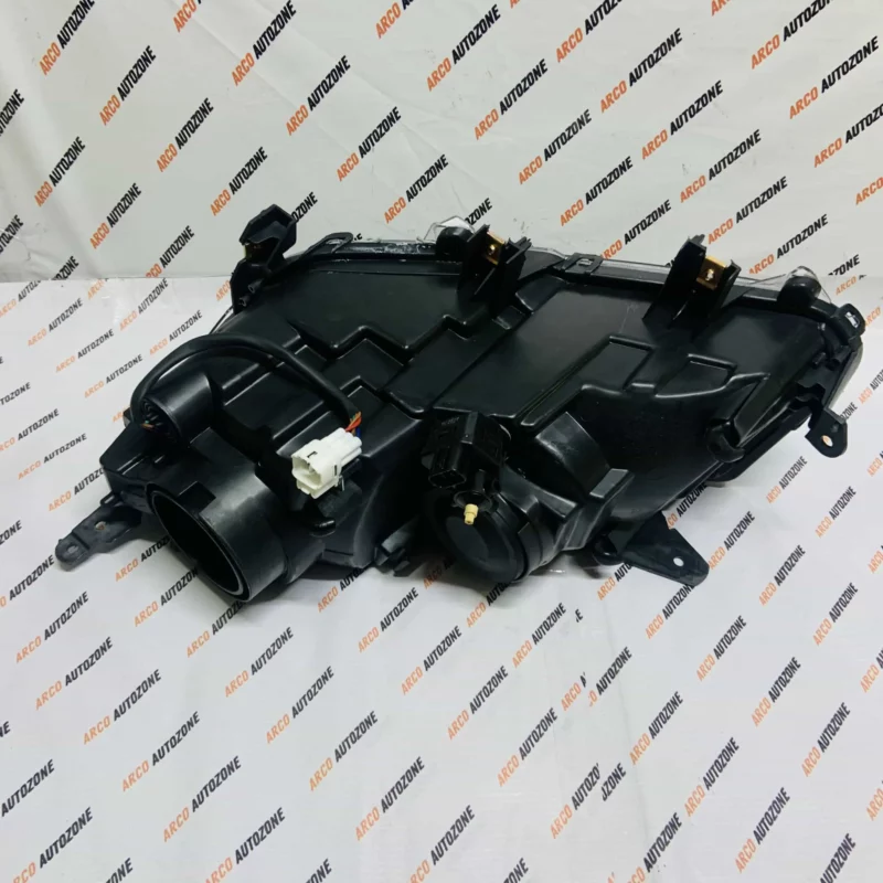 MARUTI SUZUKI BREZZA LUMAX 134HLABRZMR HEAD LIGHT RIGHT SIDE - Image 3