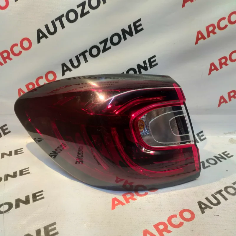 TAIL LIGHT RENAULT CAPTURE LEFT HAND 265557849R