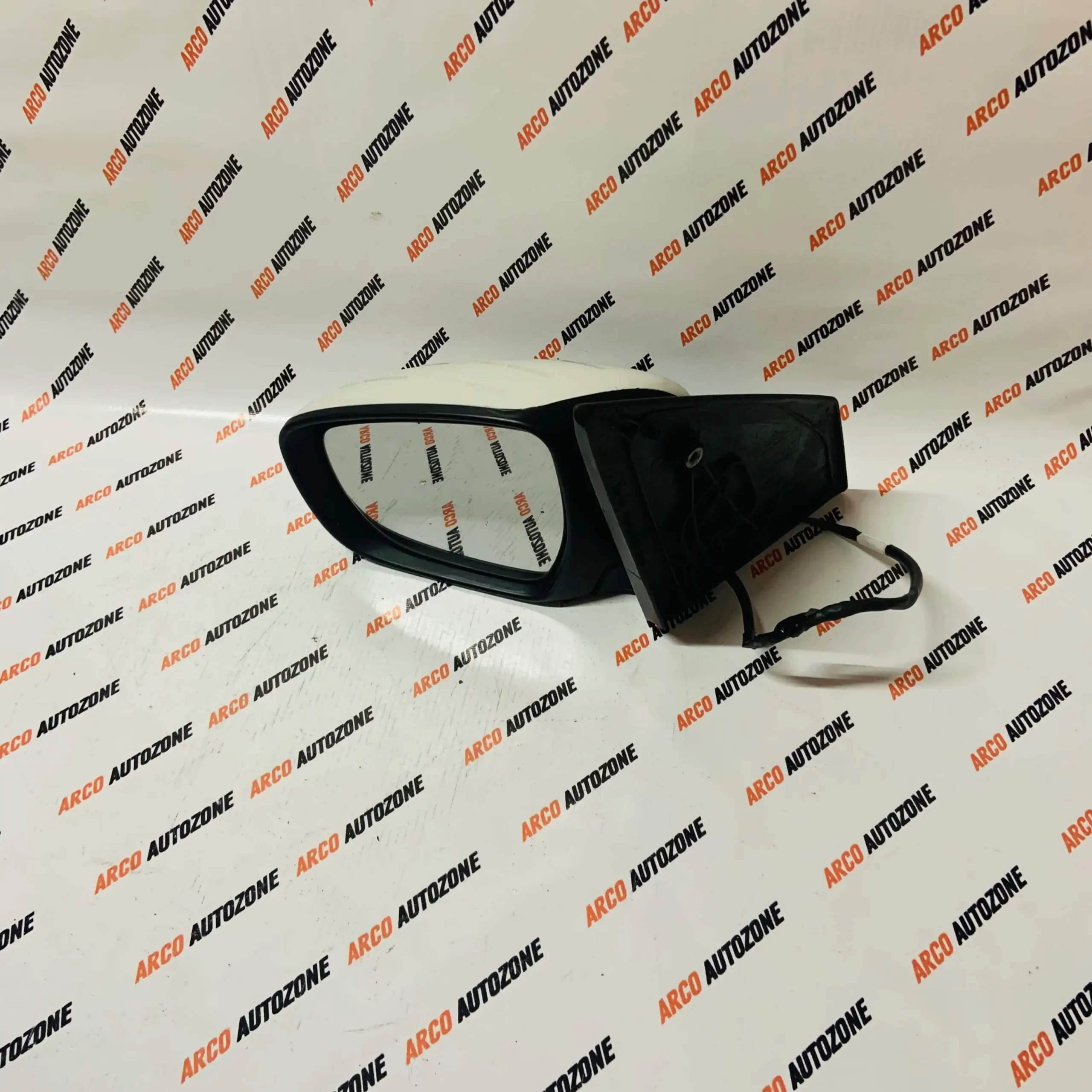 MARUTI SUZUKI CELERIO 5 WIRE SEMI USED OUTSIDE MIRROR LEFT SIDE