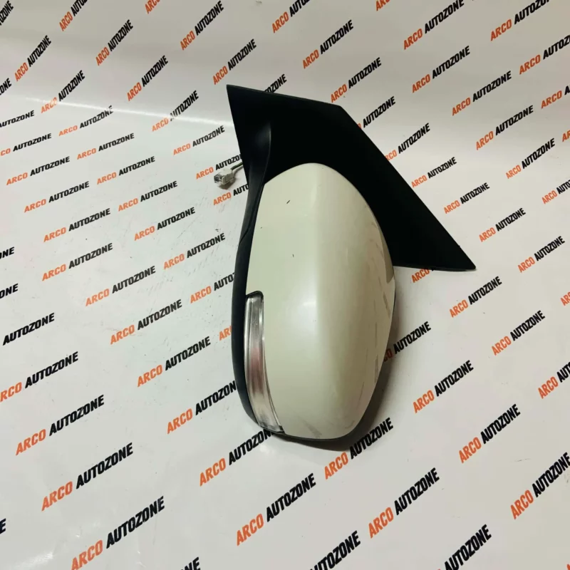 MARUTI SUZUKI CELERIO 5 WIRE SEMI USED OUTSIDE MIRROR LEFT SIDE - Image 3