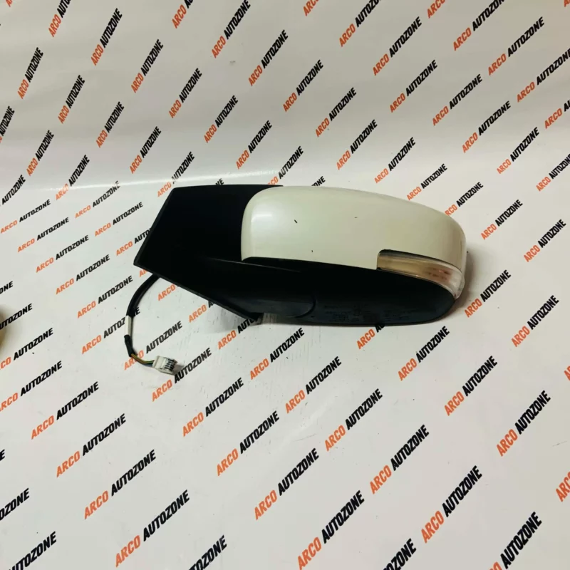 MARUTI SUZUKI CELERIO 5 WIRE SEMI USED OUTSIDE MIRROR LEFT SIDE - Image 4