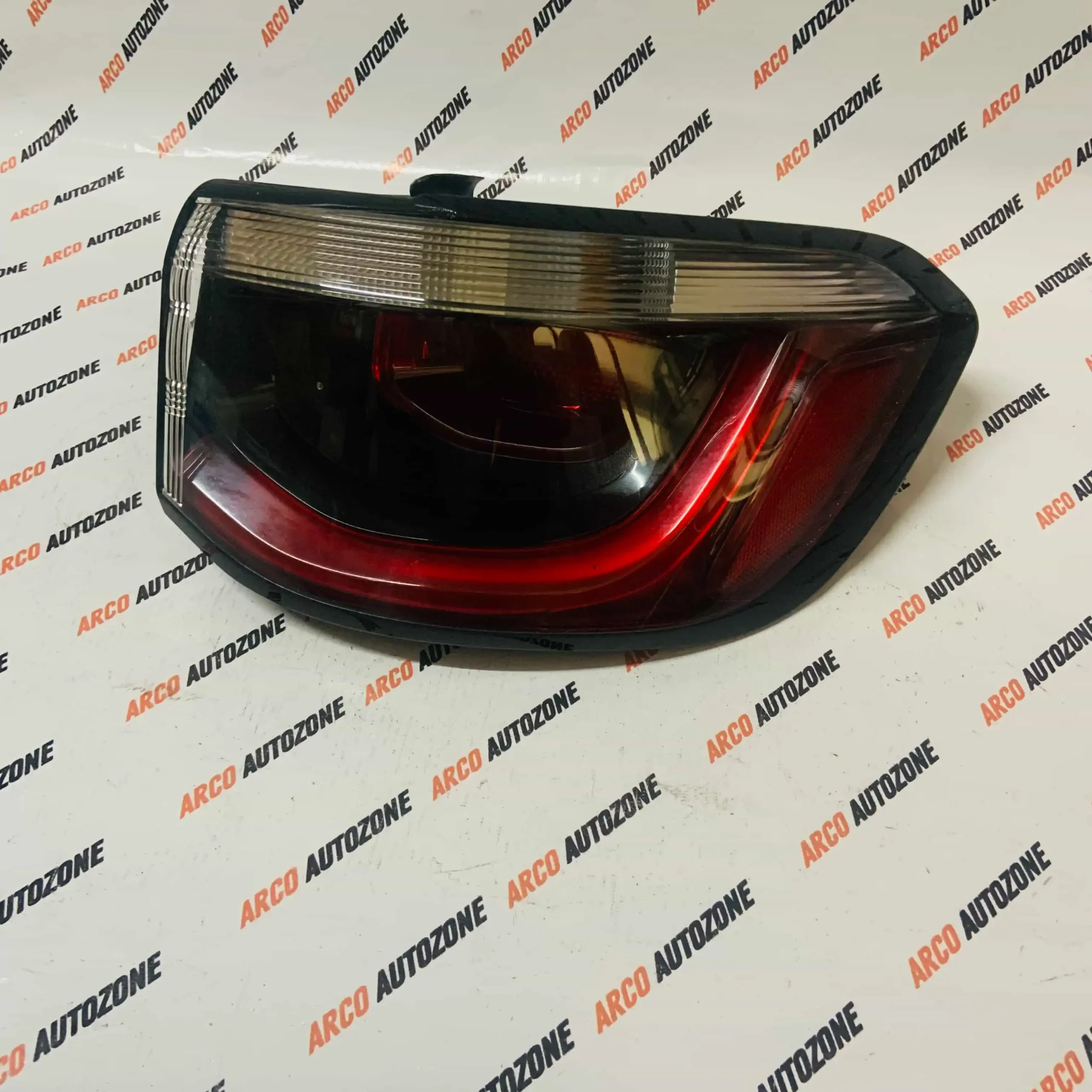 JEEP COMPASS  LED SEMI USED RIGHT HAND