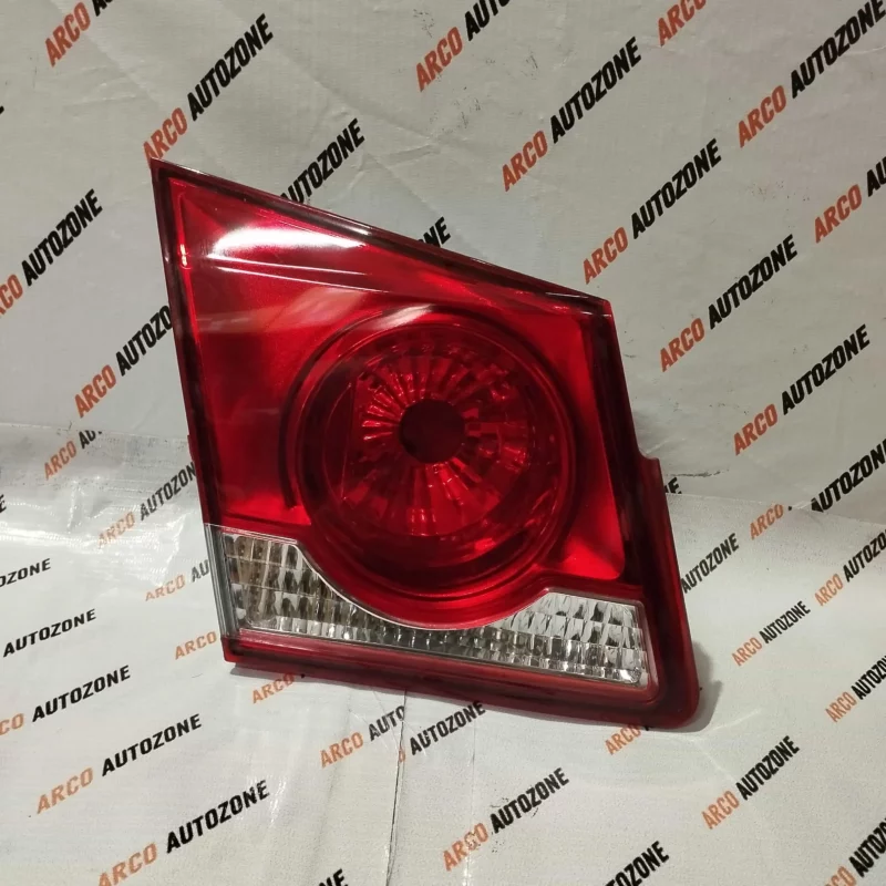 CHEVROLET CRUZE IMORTED X DICKY LIGHT LEFT SIDE
