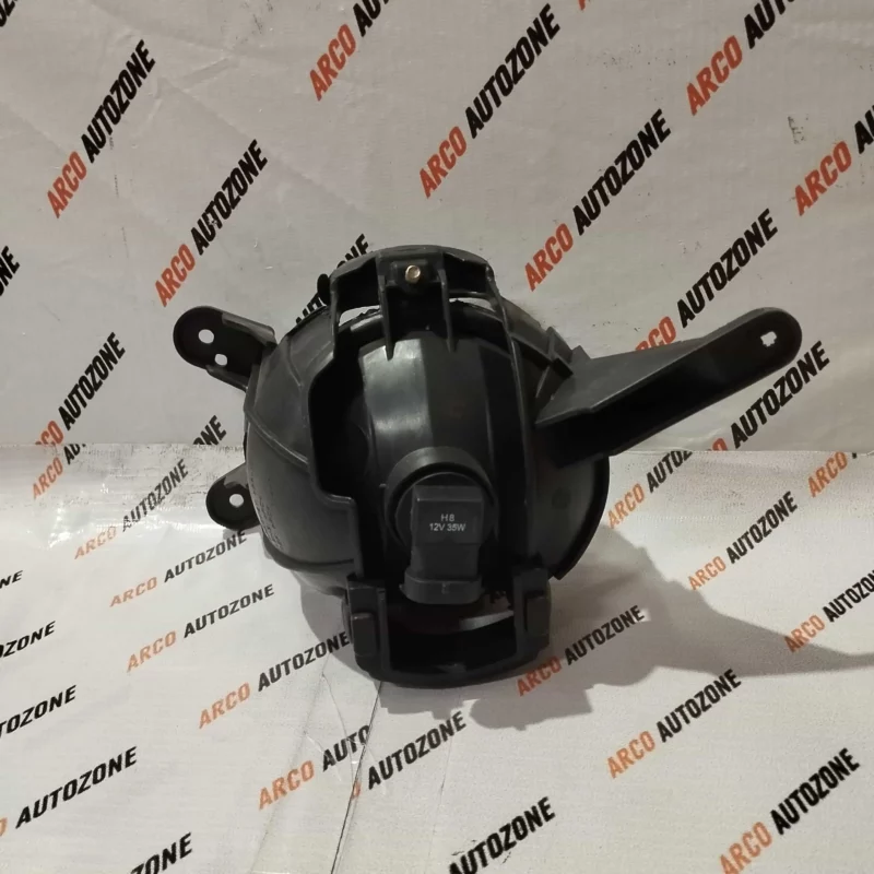 CHEVROLRT CRUZE 1ST GEN IMPORTED FOG LAMP RIGHT SIDE - Image 2