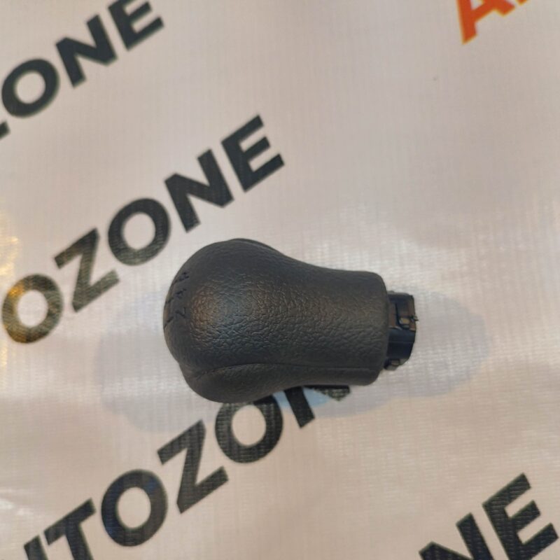 GEAR LEVER KNOB TOYOTA CRYSTA FORTUNER NEW MODEL - Image 2