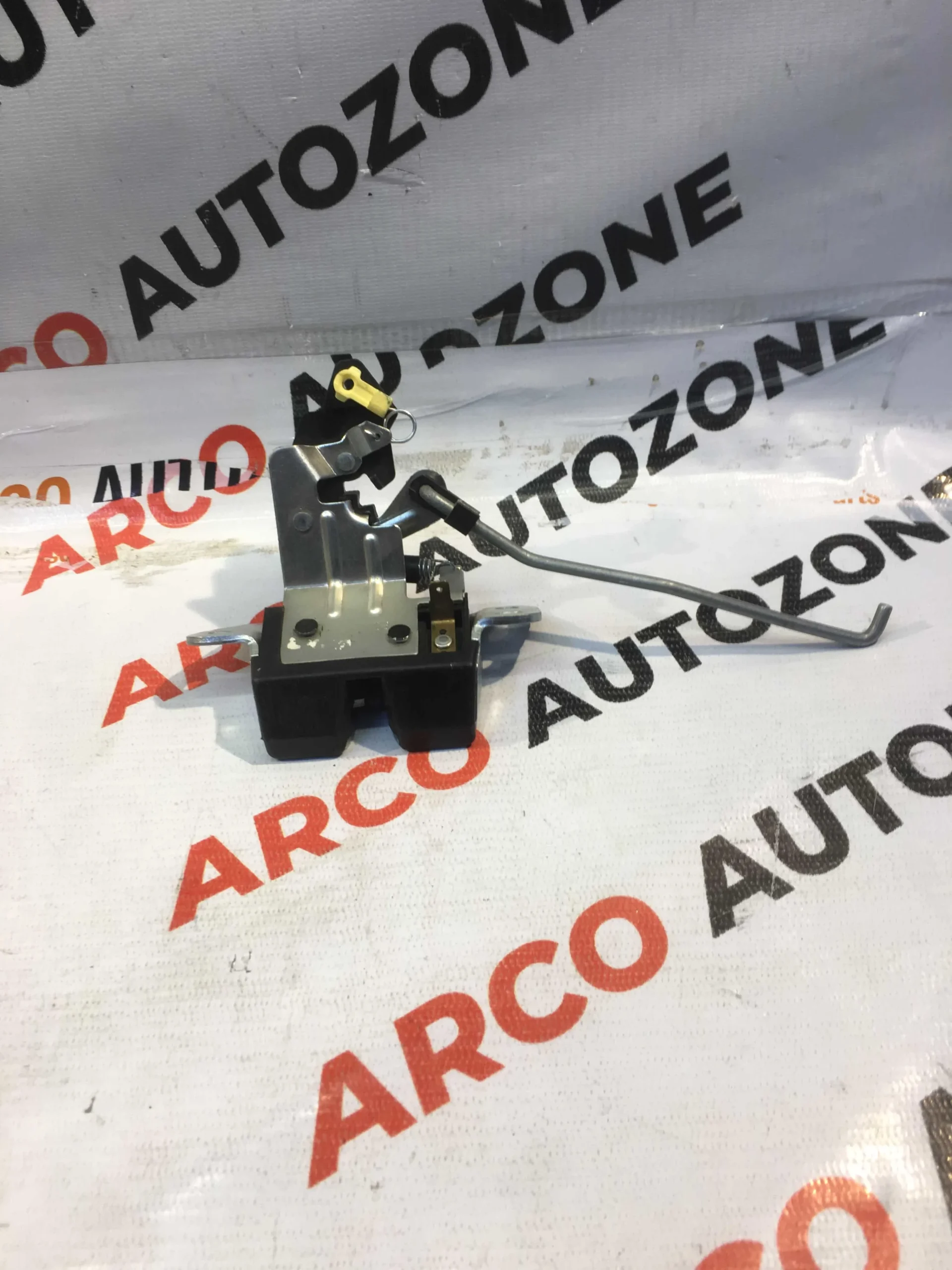 DICKY LATCH HYUNDAI I10 2007-13 HYU 812300X000