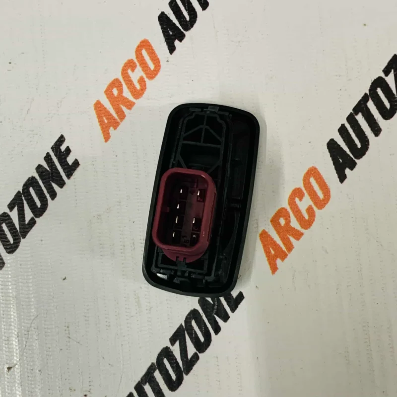 FORD ECOSPORT 6PIN LEFT HAND WINDOW SWITCH - Image 3