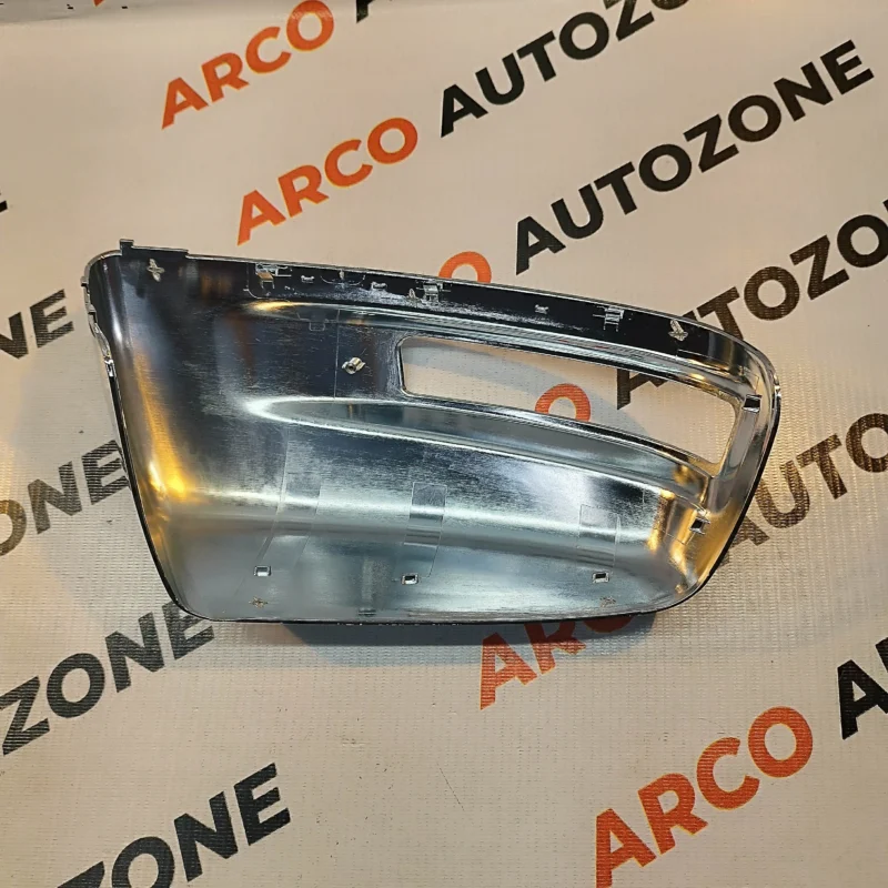 FORD ENDEVOUR 2ND GENERATION WITH INDICATOR CHROME SIDE GLASS COVER LEFT SIDE - Image 3