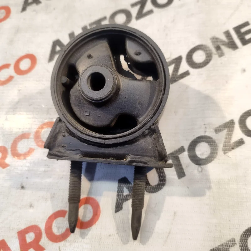 ENGINE MOUNTING LEFT HAND MARUTI SUZUKI SWIFT 2007 IMPORTED - Image 2