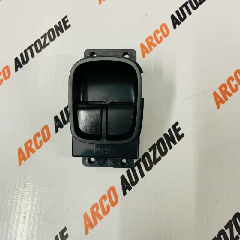 HYUNDAI EON WINDOW SWITCH MAIN 935704N0004X