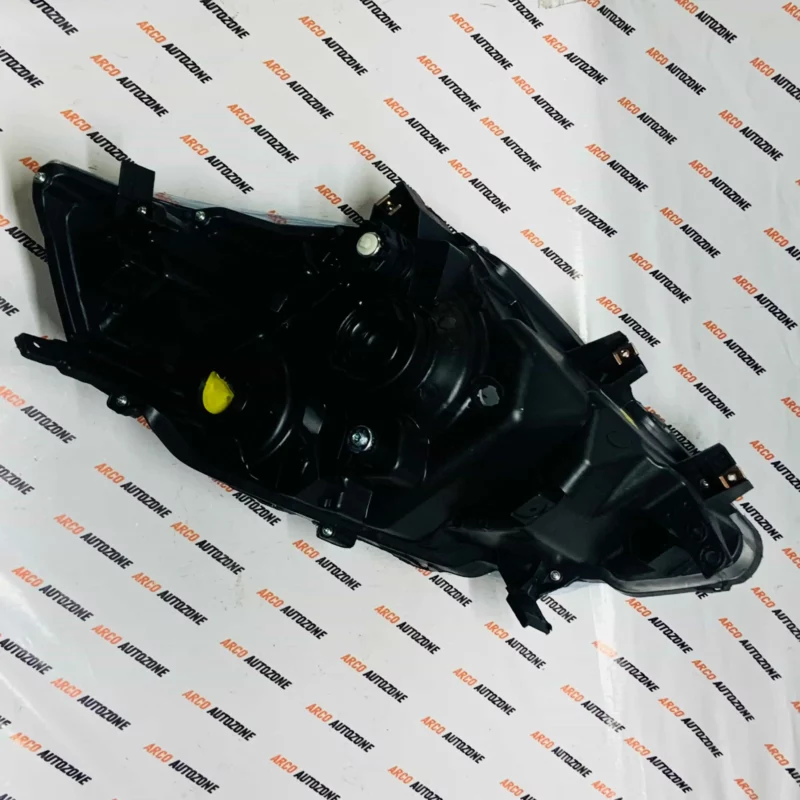 MARUTI SUZUKI ERTIGA 1ST GEN  LUMAX 132HLAERTGMR HEAD LIGHT RIGHT SIDE - Image 3