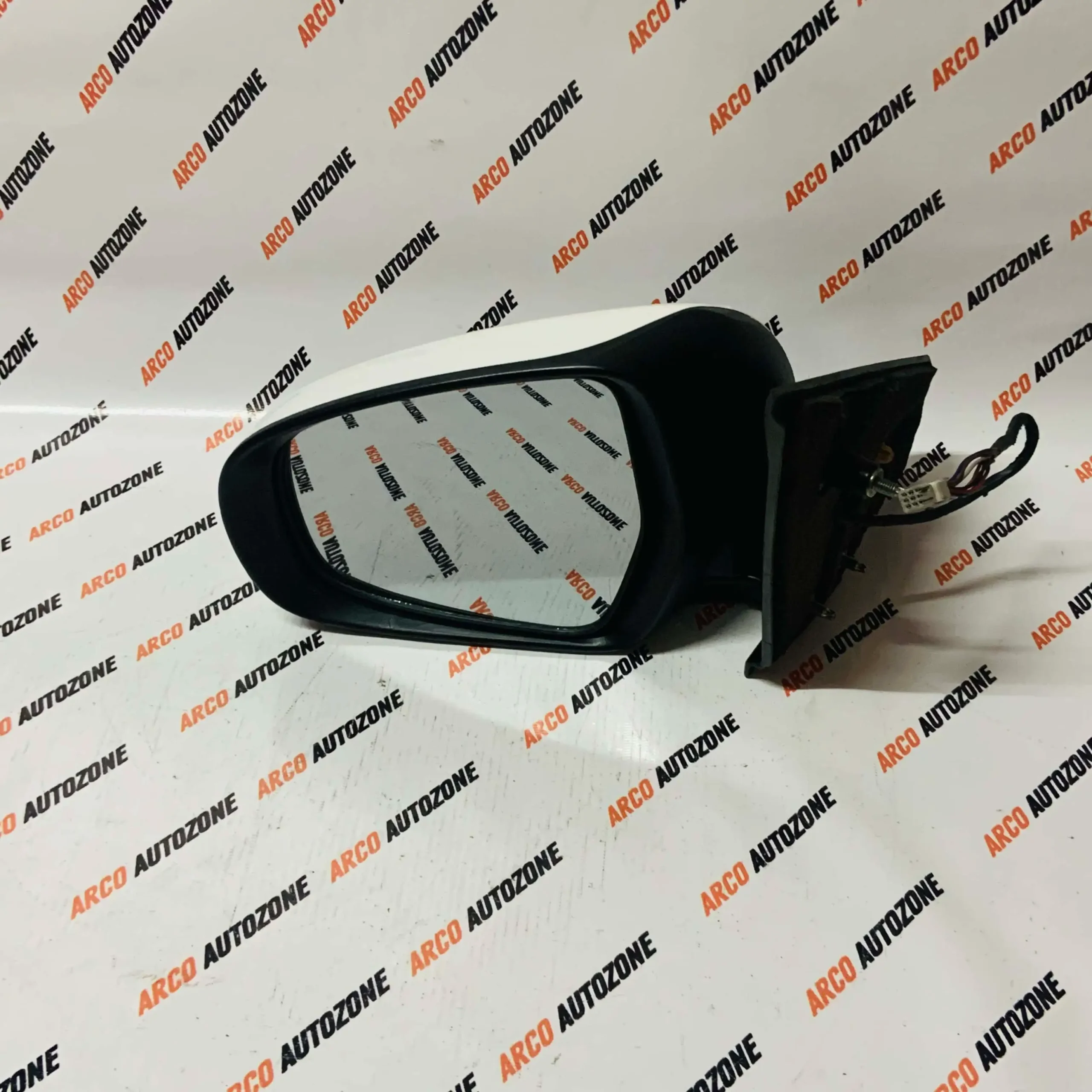 MARUTI SUZUKI ERTIGA  XL6 7 WIRE SEMI USED OUTSIDE MIRROR LEFT SIDE