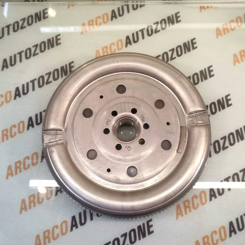 FLYWHEEL AUDI Q3 MANUAL DUAL MASS 135 TEETH LUK 4150583100