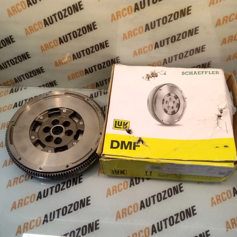 FLYWHEEL AUDI Q3 MANUAL DUAL MASS 135 TEETH LUK 4150583100 - Image 3