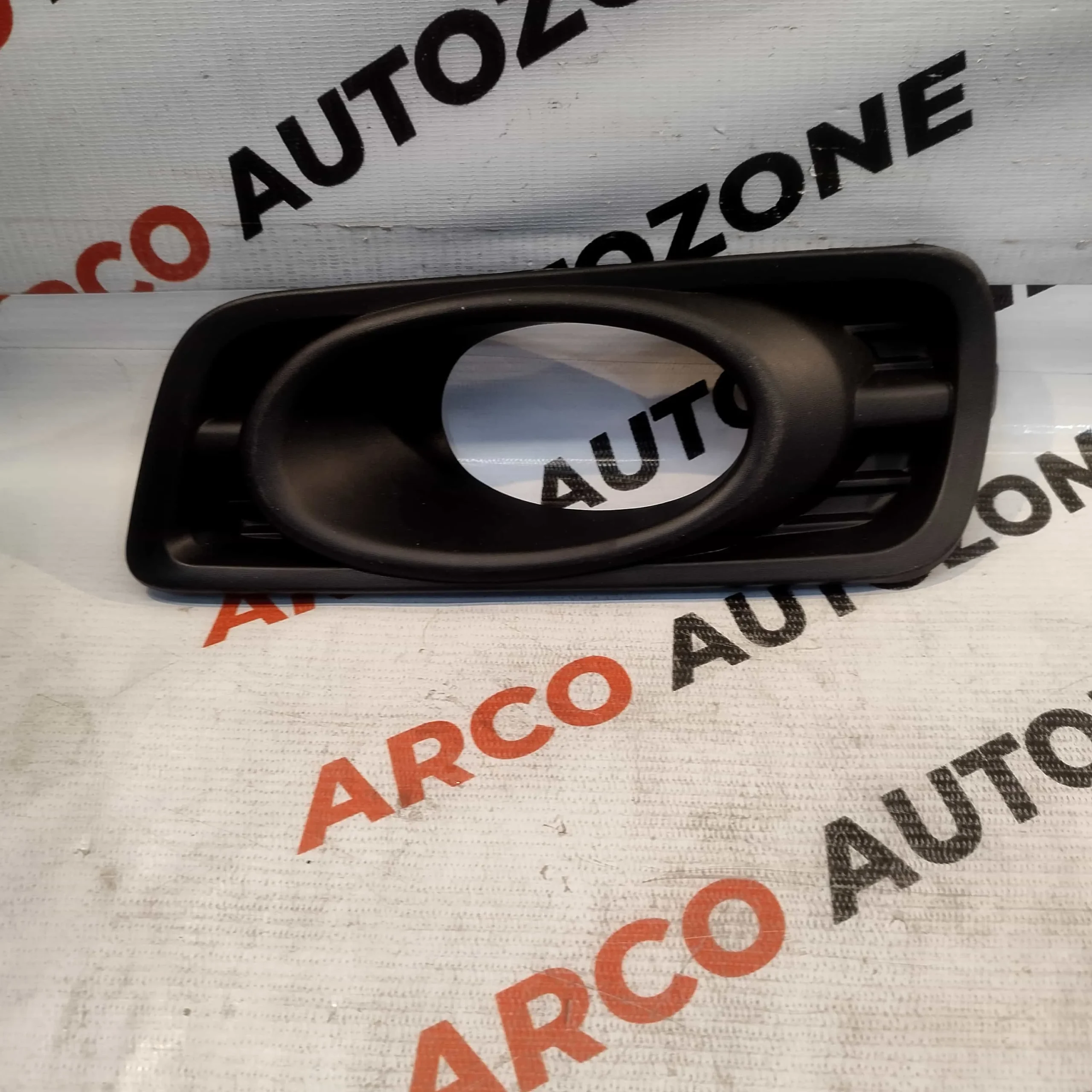 FOG LAMP COVER RIGHT HAND HONDA CITY 6th GEN HON 71105TM0T10