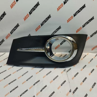 TOYOTA FORTUNER GEN 2 3  CRM FOG LAMP COVER LEFT SIDE 521280K400