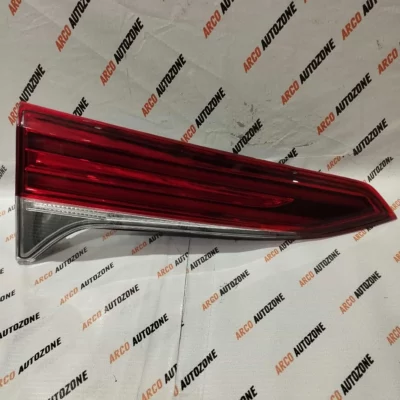 TOYOTA FORTUNER 4TH GEN 815900K081 DICKY LIGHT LEFT SIDE