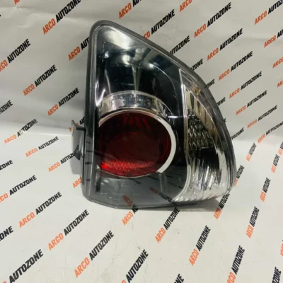TOYOTA FORTUNER 2ND GEN CHROM RIGHT HAND 815610K190