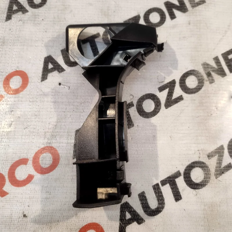 FR BUMPER BRACKET LEFT HAND TOYOTA COROLLA IMPORTED - Image 2