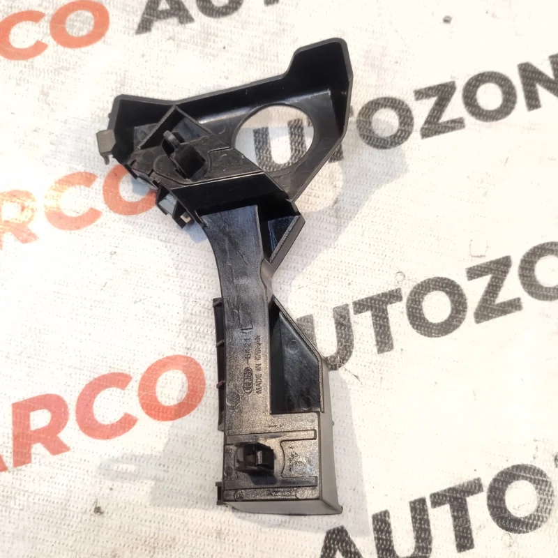 FR BUMPER BRACKET LEFT HAND TOYOTA COROLLA IMPORTED