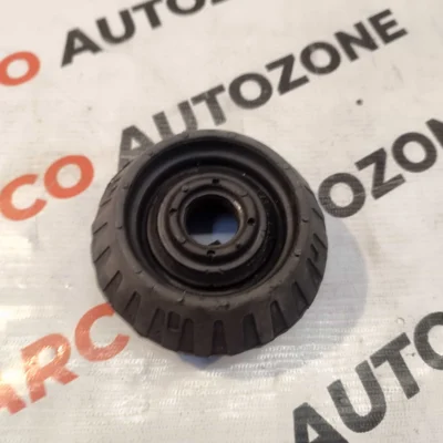 STRUT MOUNTING FRONT SHOCKER MOUNTING AMAZE GAB WITHOUT RETAINER AMG101113