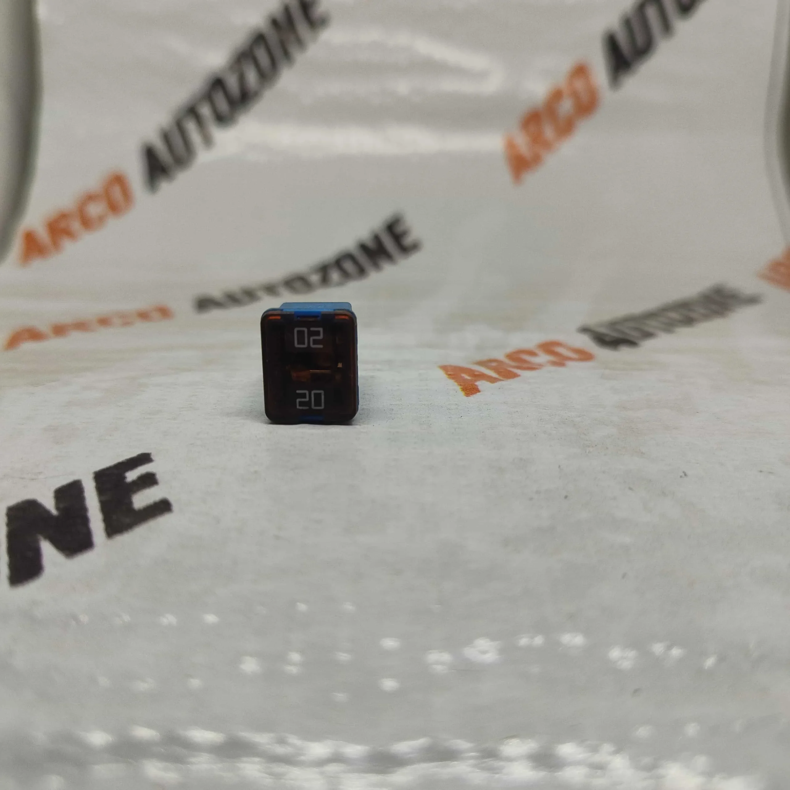FUSE LP JT 20 AMP SKYBLUE