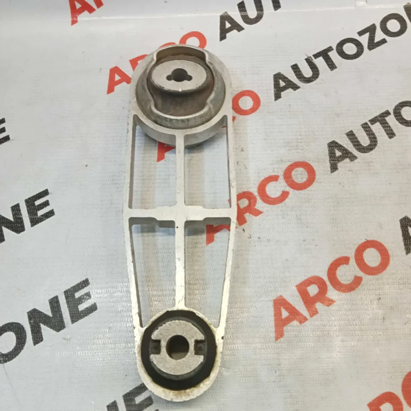 GEAR MOUNTING BRACKET RENAULT LOGAL VERITO DIESEL