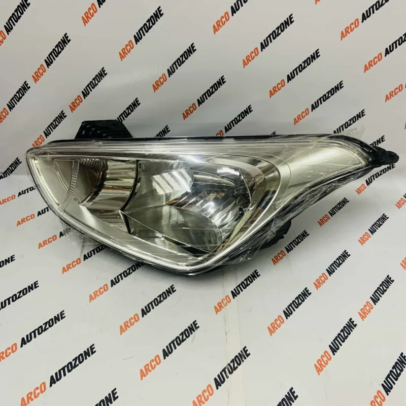HYUNDAI GRAND LUMAX HEAD LIGHT LEFT SIDE