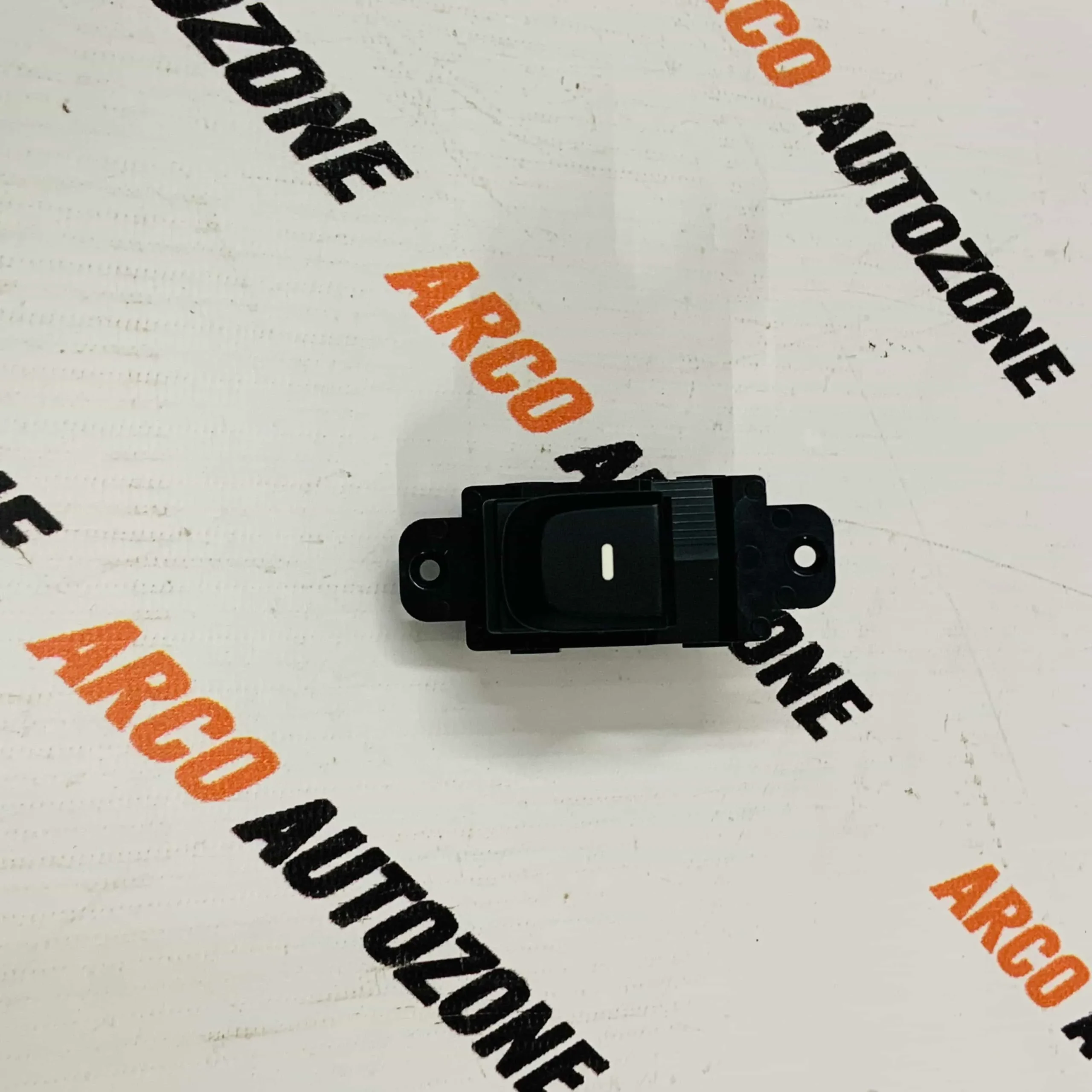 HYUNDAI GRAND SINGLE WINDOW SWITCH