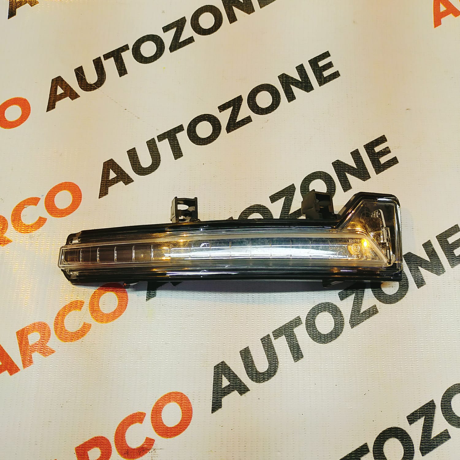 SIDE GLASS INDICATOR TATA HARRIER NEXON PUNCH NEW CURV SMALL LEFT SIDE