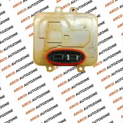 HEAD LIGHT BLASTER JAGUAR XE X760 XF X260 MERCEDES W906 5DV 35W 2000H HELLA 00961040