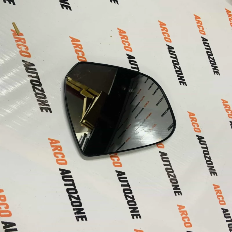 HYUNDAI I10 GRAND SUB MIRROR GLASS PLATE RIGHT SIDE - Image 2