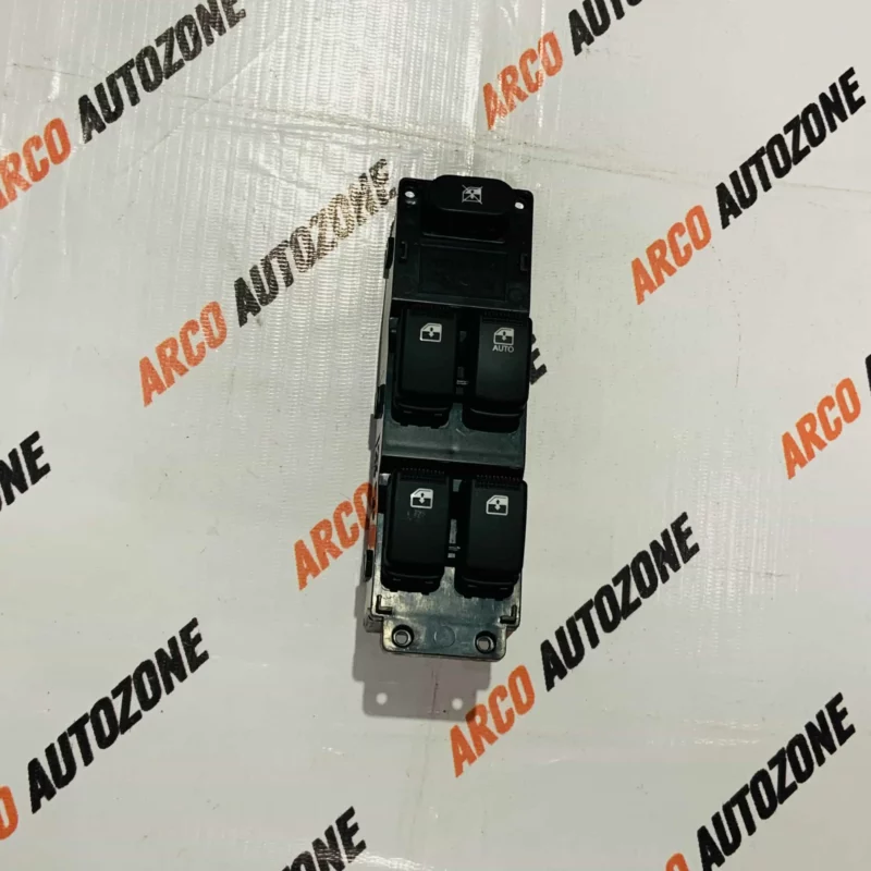 HYUNDAI I10 WINDOW SWITCH MAIN 935700X7004X
