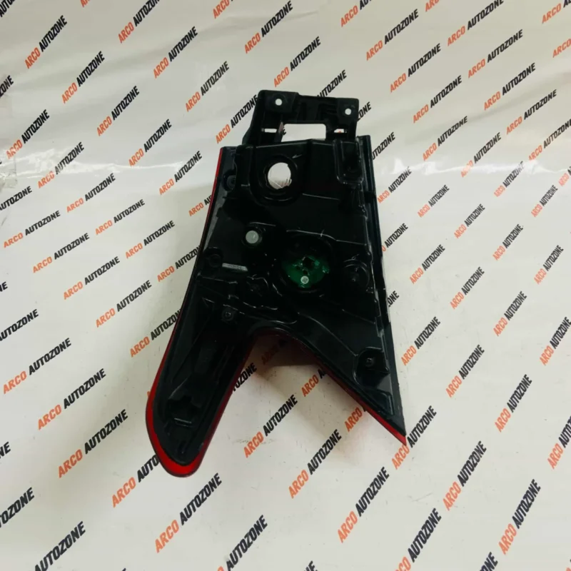 HYUNDAI I20 2020 LED SEMI USED RIGHT HAND - Image 2
