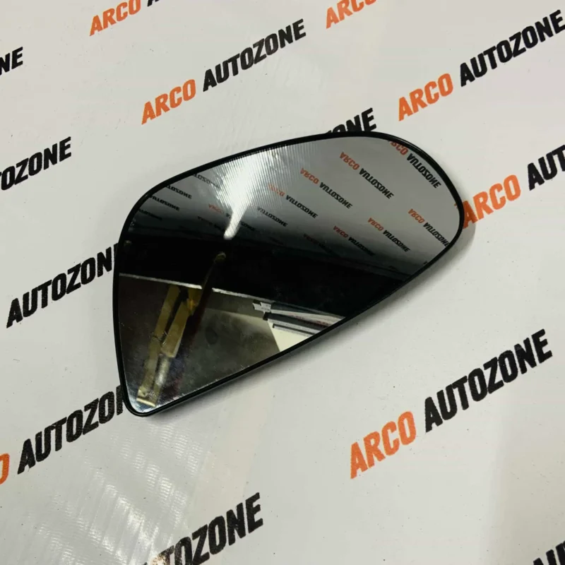 HYUNDAI I20 2020 SUB MIRROR GLASS PLATE LEFT SIDE - Image 2